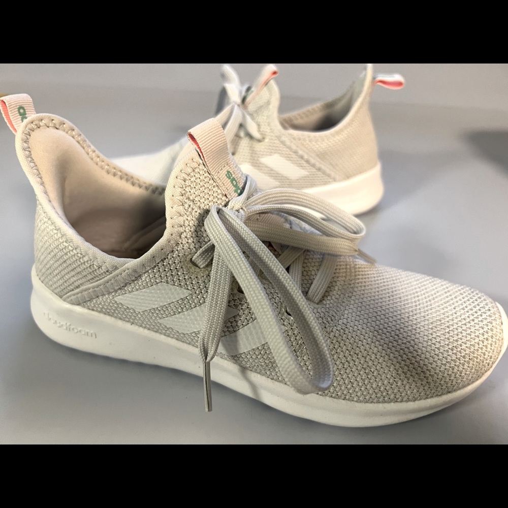 Women’s Adidas Cloudfoam Grey Sneakers - Size 6